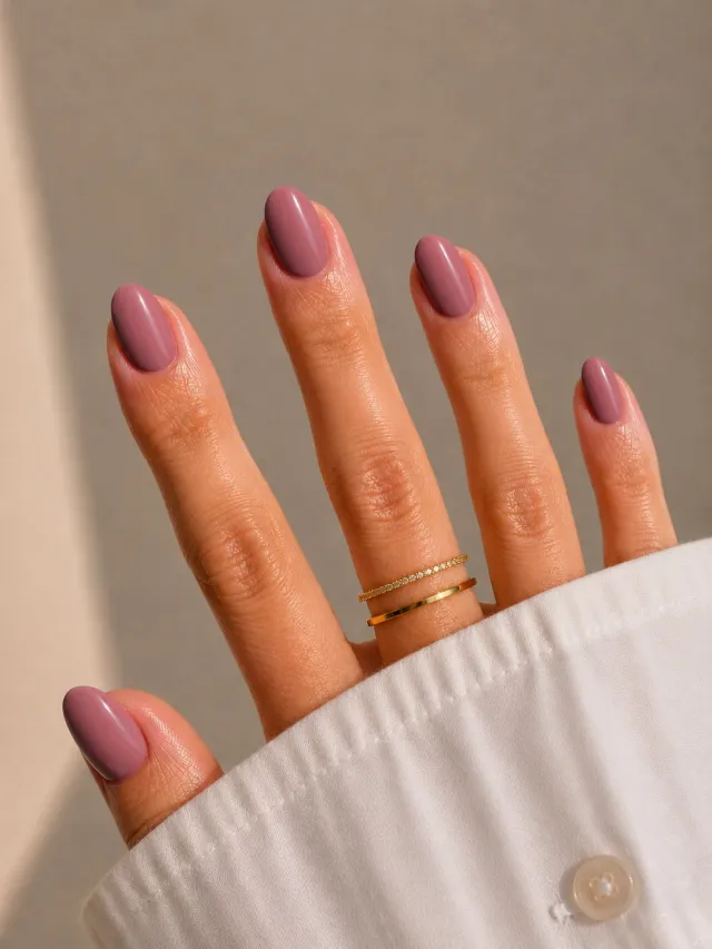 Mauve On - Oval Short