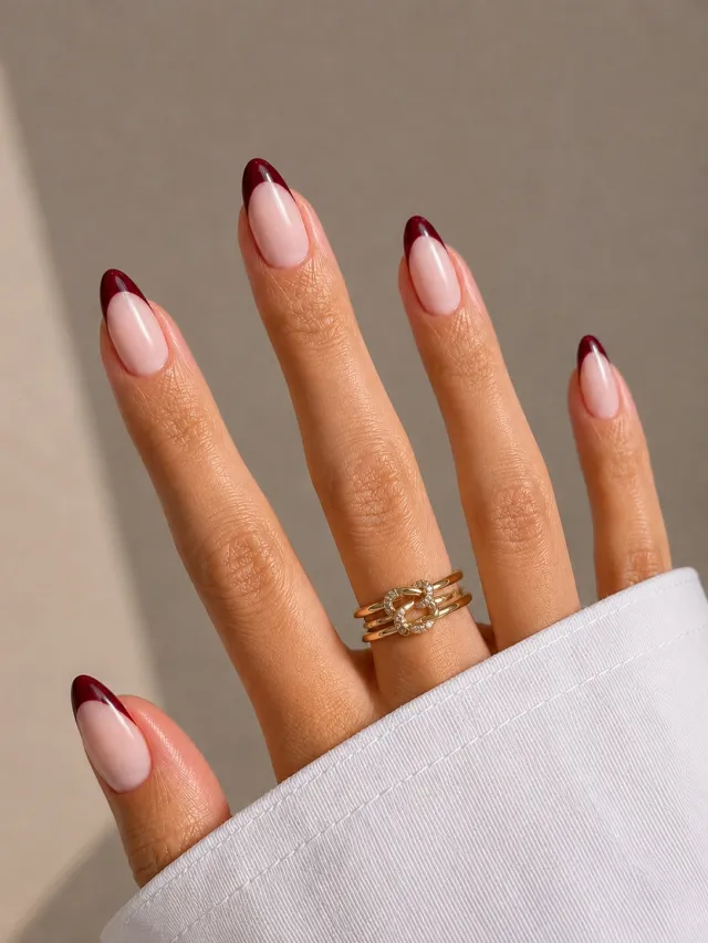 Red Affair - Short Almond